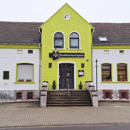 Hotel Kulturhaus Felgeleben Schönebeck Exteriör bild