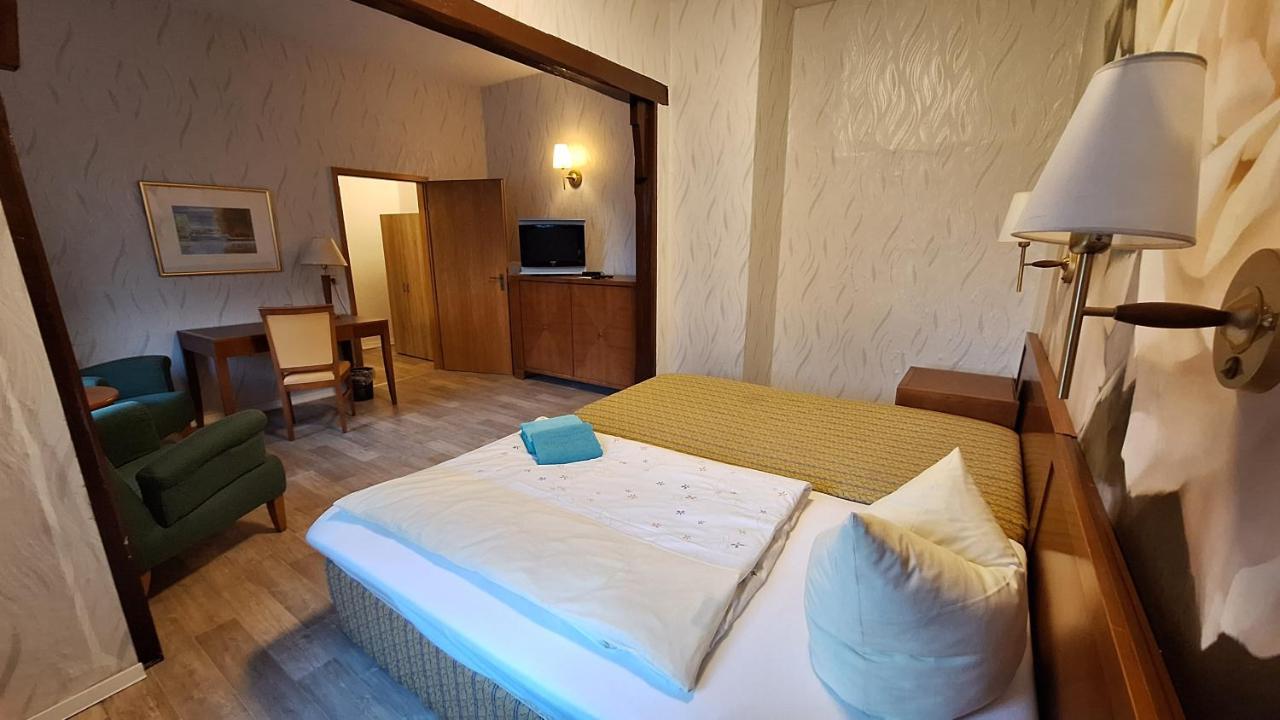 Hotel Kulturhaus Felgeleben Schönebeck Exteriör bild